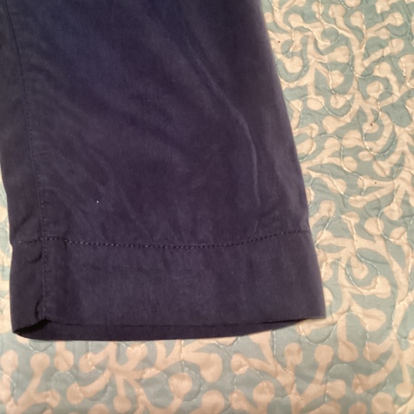 Gap navy pant size small - stretch at back. - Picture 5 of 16